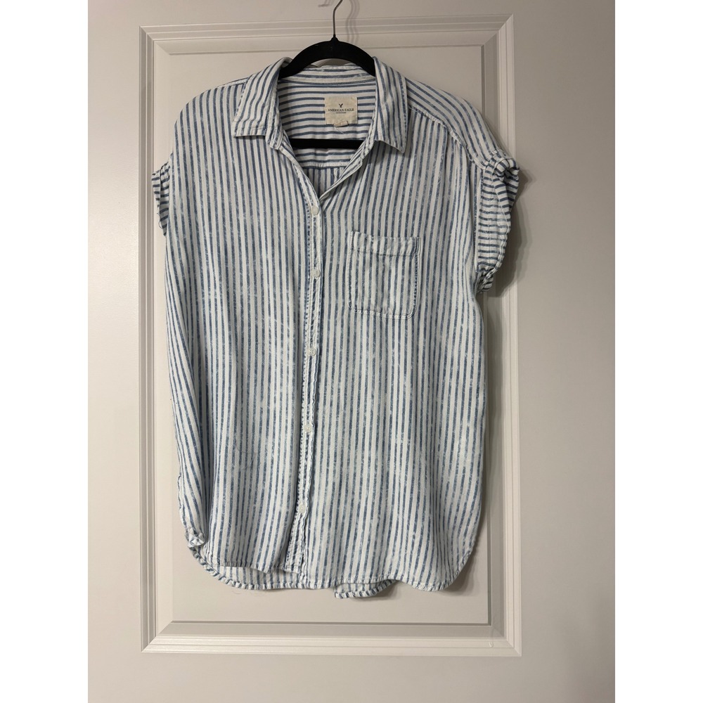 American Eagle Button Down Short Sleeve Stripe Top